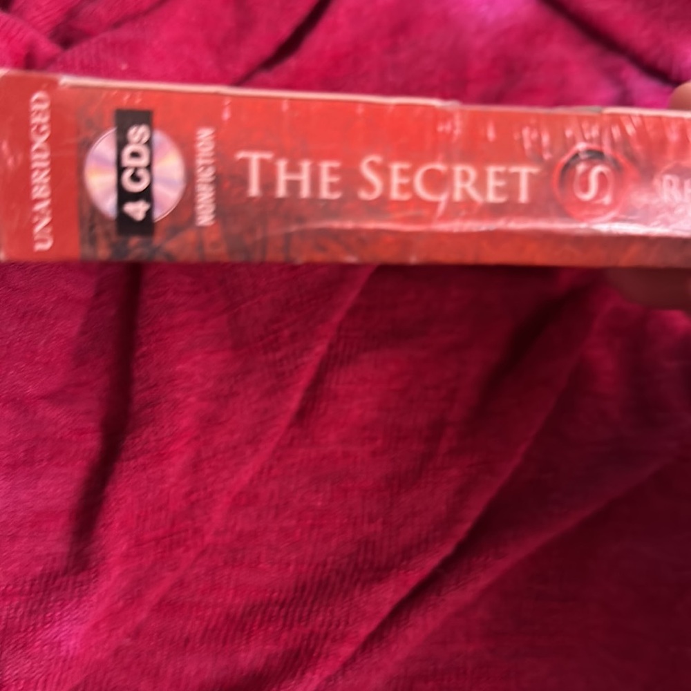 NWT AUDIOBOOK UNABRIDGED The Secret read by the author Rhonda Byrne and friends - Picture 4 of 8